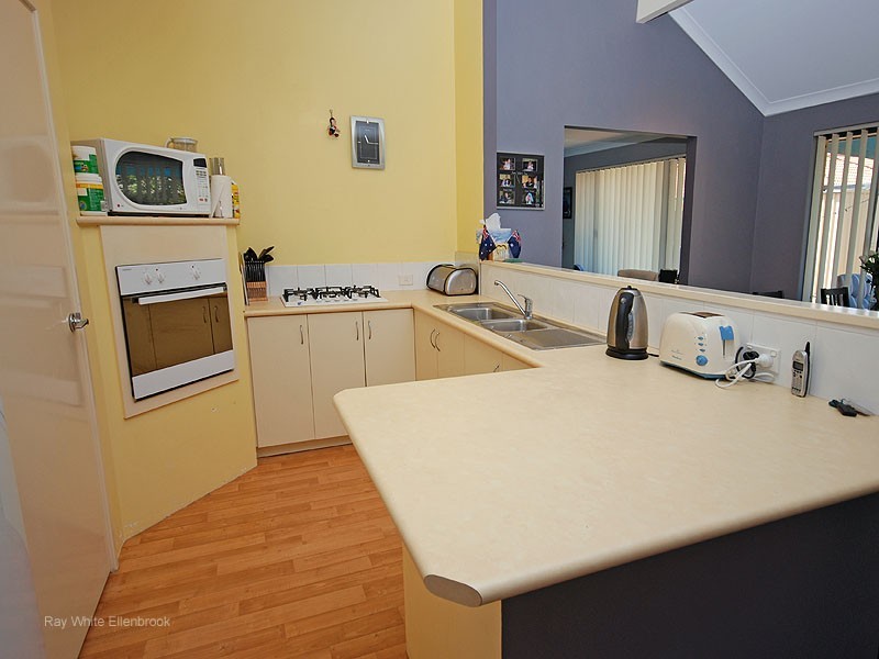 8 Mirimas Court, Ellenbrook WA 6069