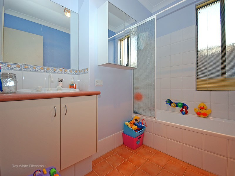 8 Mirimas Court, Ellenbrook WA 6069