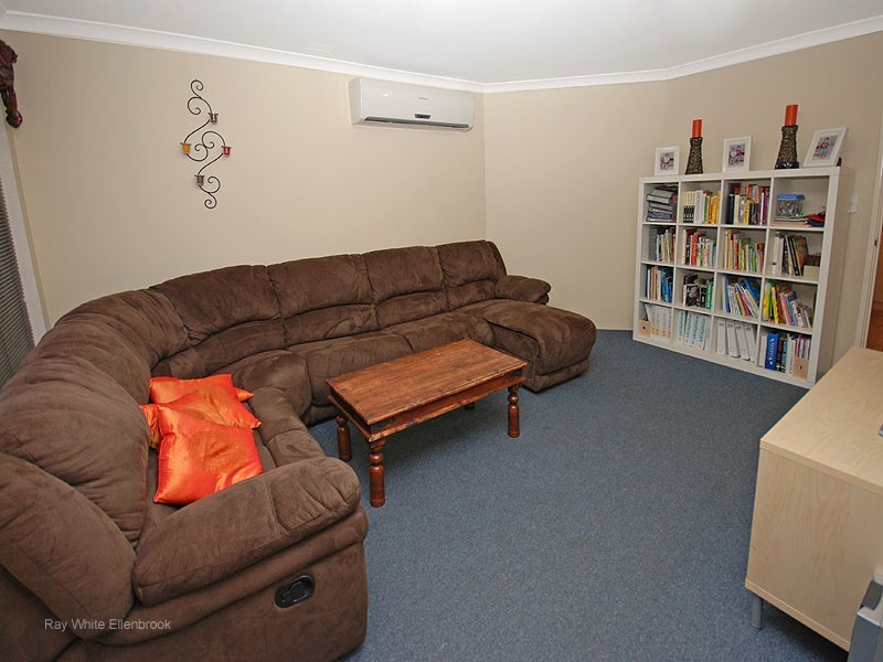 10 Baskir Way, Henley Brook WA 6055