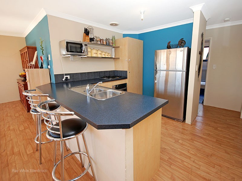 10 Baskir Way, Henley Brook WA 6055