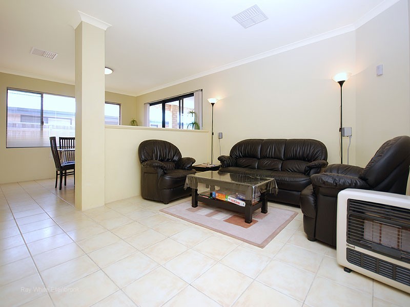 15 Balladonia Drive, Ellenbrook WA 6069