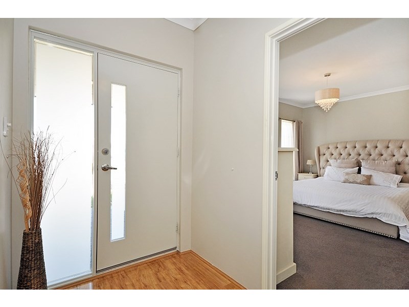 12 Limone Street, Aveley WA 6069