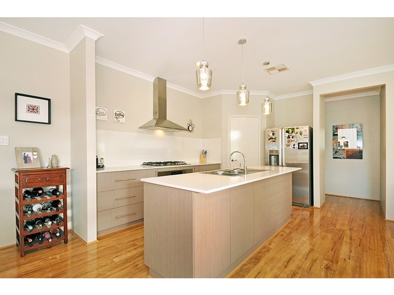 12 Limone Street, Aveley WA 6069