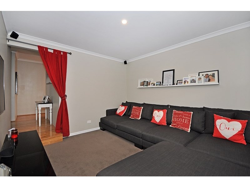 12 Limone Street, Aveley WA 6069