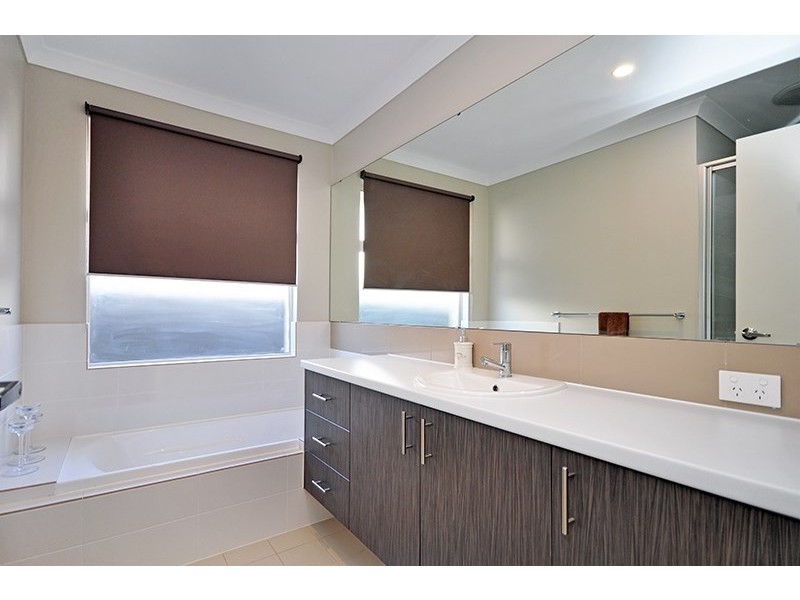 12 Limone Street, Aveley WA 6069