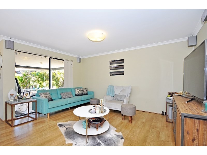 2 Caldervale Avenue, Ellenbrook WA 6069