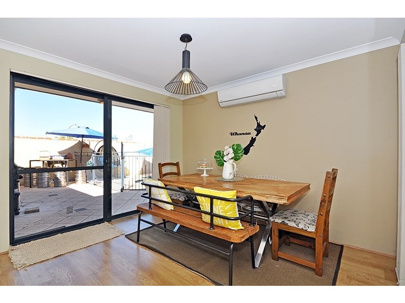 2 Caldervale Avenue, Ellenbrook WA 6069