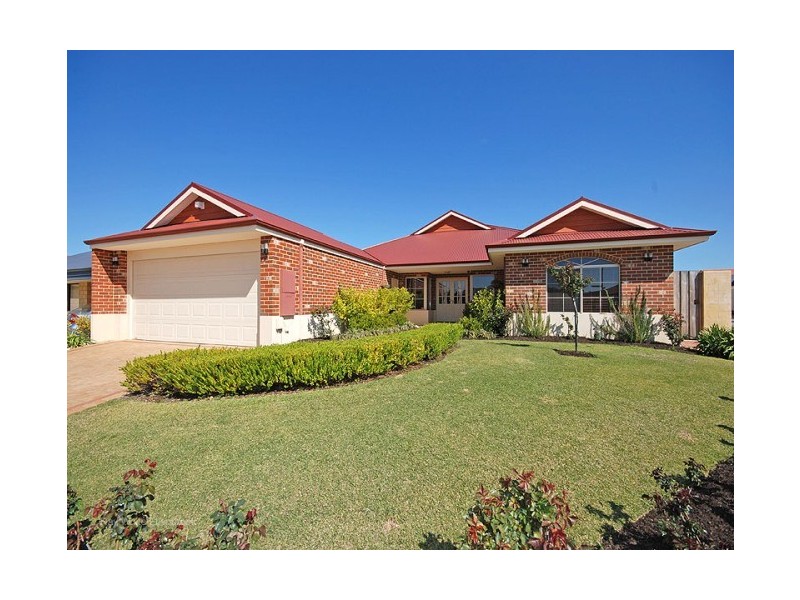 18 Brookmount Drive, Ellenbrook WA 6069