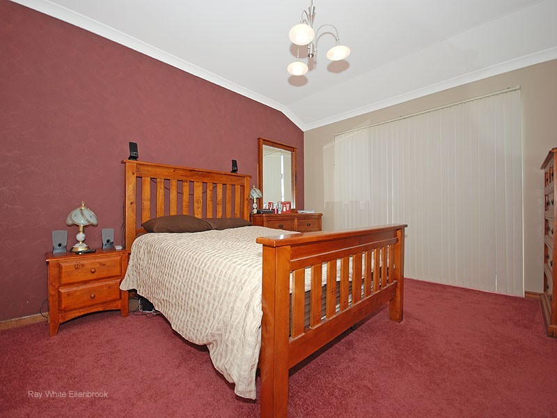 18 Brookmount Drive, Ellenbrook WA 6069