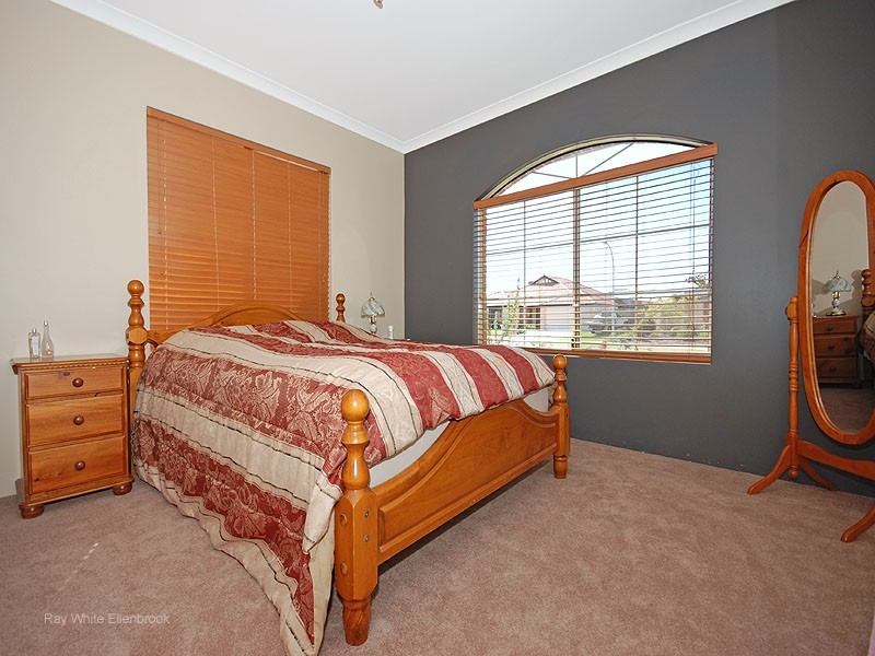 18 Brookmount Drive, Ellenbrook WA 6069