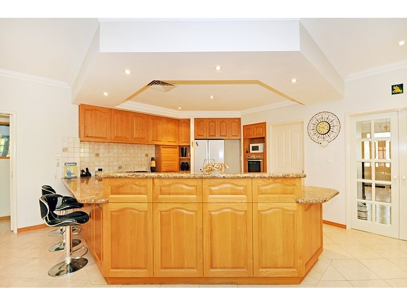 34 Taittinger Grove, The Vines WA 6069