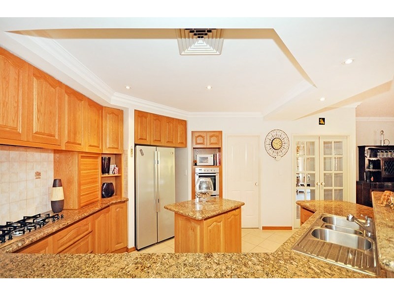 34 Taittinger Grove, The Vines WA 6069