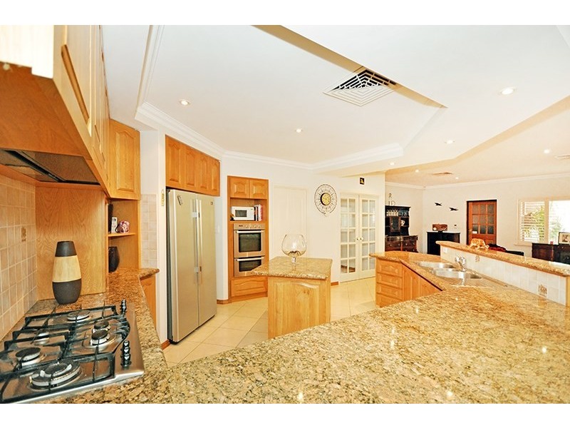 34 Taittinger Grove, The Vines WA 6069