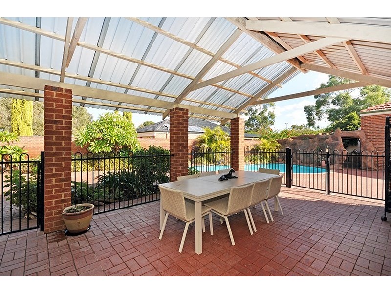 34 Taittinger Grove, The Vines WA 6069