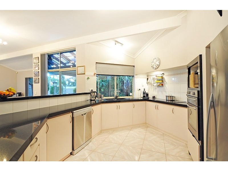 19 Feathertop Rise, Alexander Heights WA 6064