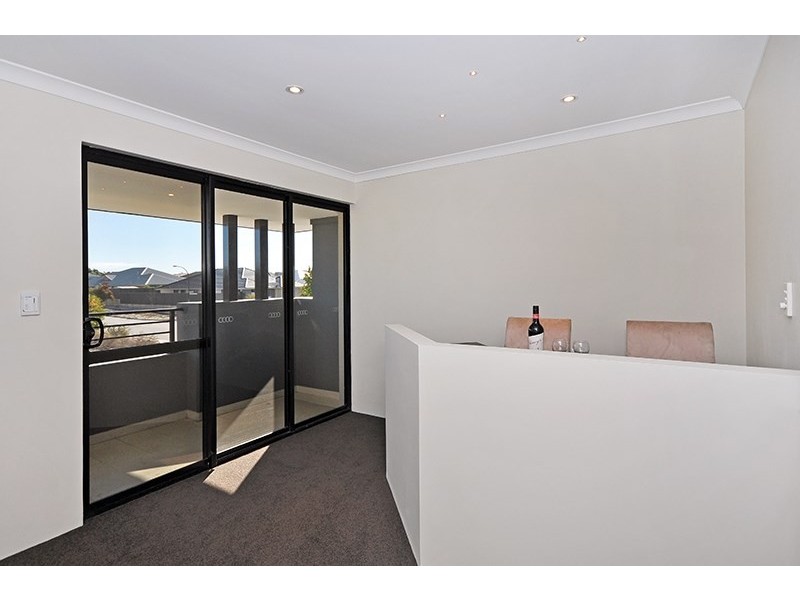 28 Kyneton Parkway, Aveley WA 6069