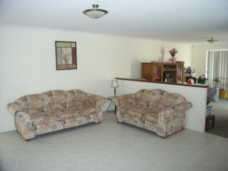 25 Babbler Turn, Beechboro WA 6063