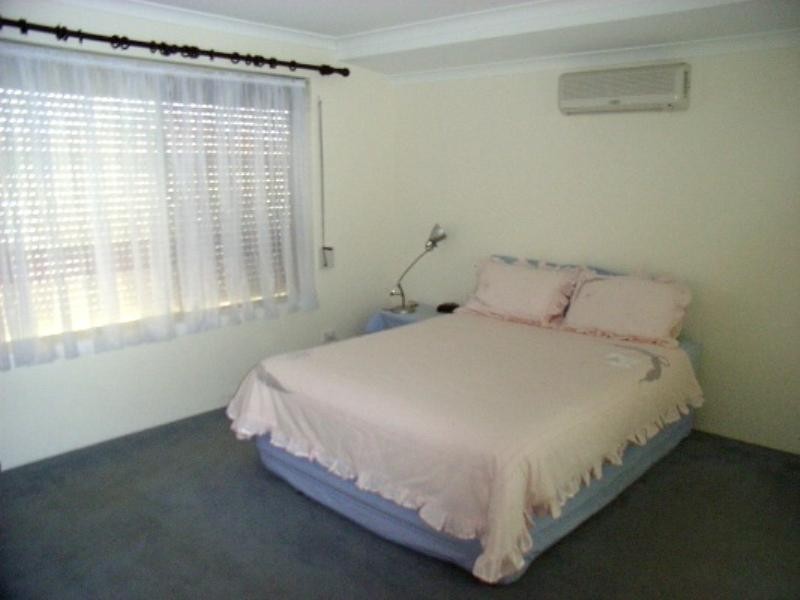 25 Babbler Turn, Beechboro WA 6063