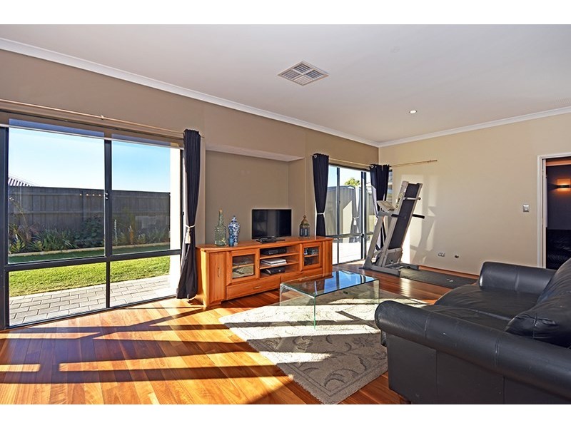 66 Westgrove Drive, Ellenbrook WA 6069