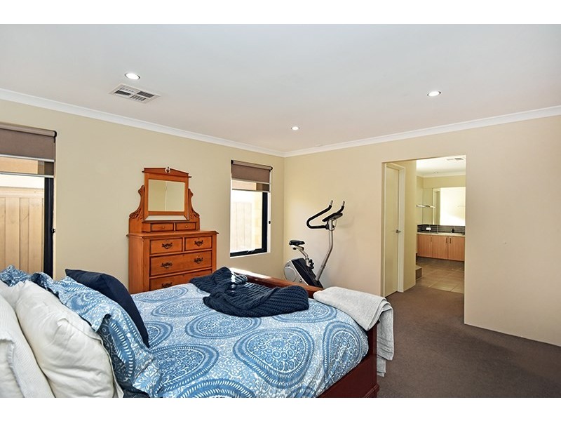 66 Westgrove Drive, Ellenbrook WA 6069