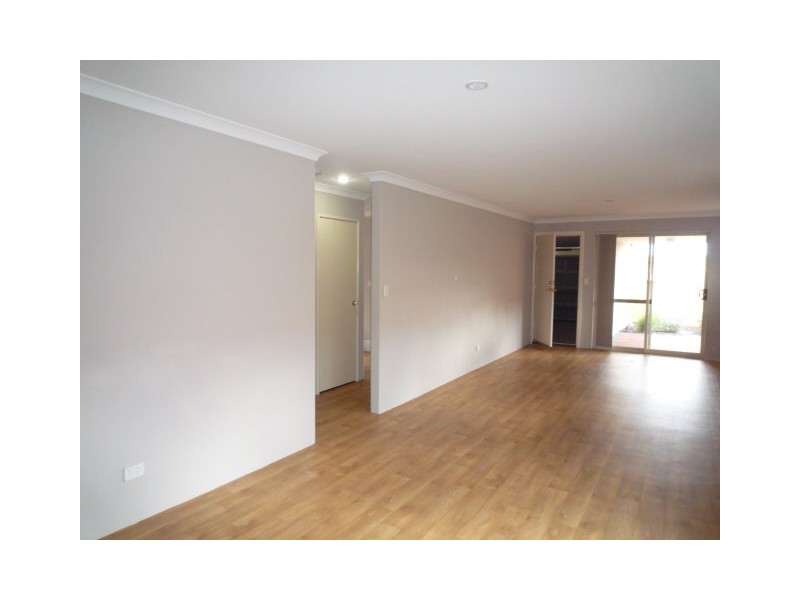 5 Bundaleer Avenue, Ellenbrook WA 6069