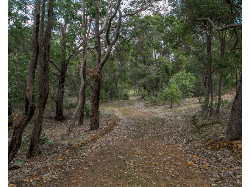 68 Tarbenian Way, Brigadoon WA 6069