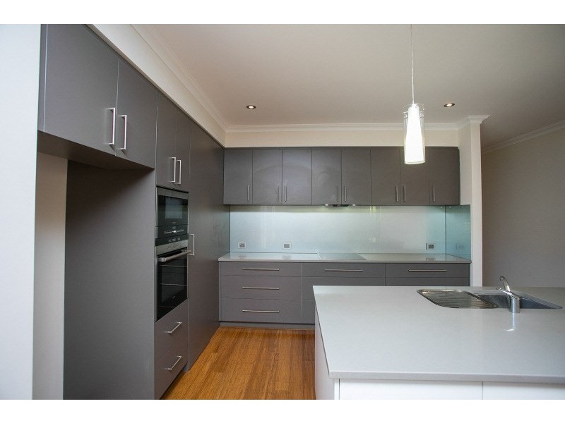 5 Stable Vista, The Vines WA 6069
