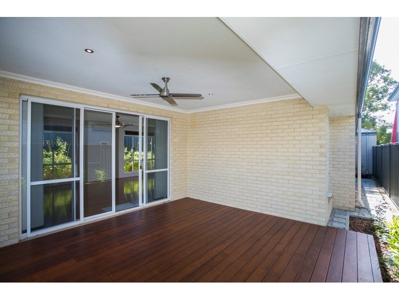 5 Stable Vista, The Vines WA 6069