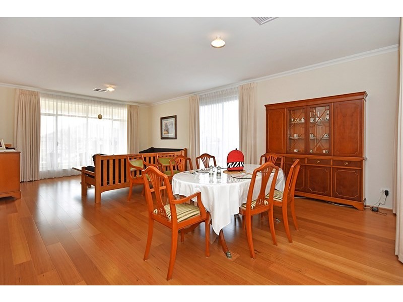 29 Monroe Cross, Aveley WA 6069