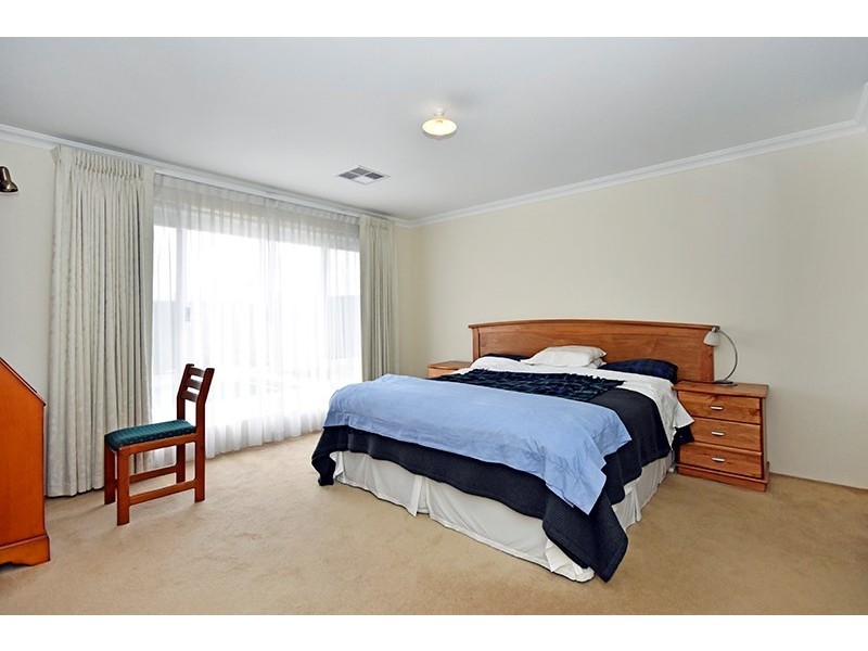 29 Monroe Cross, Aveley WA 6069