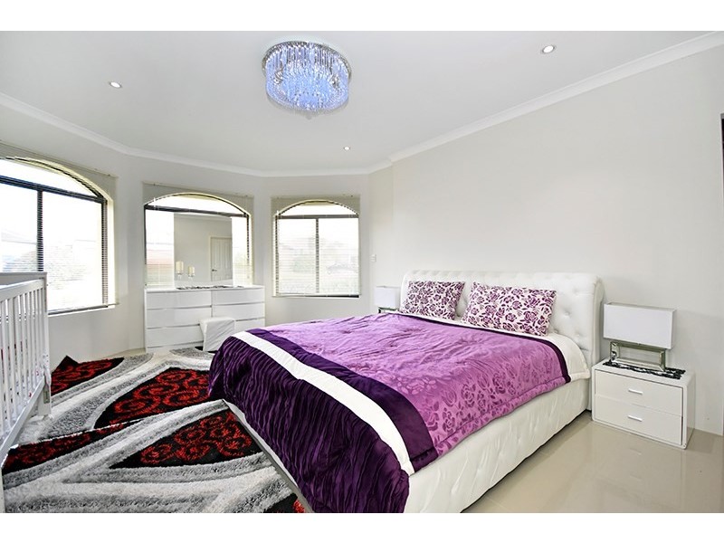 83 Fantail Crescent, Ellenbrook WA 6069