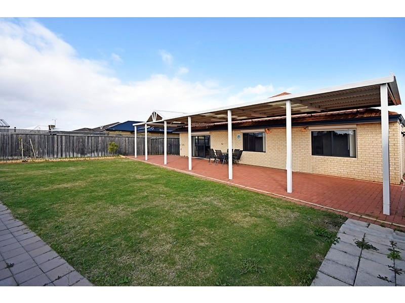 83 Fantail Crescent, Ellenbrook WA 6069
