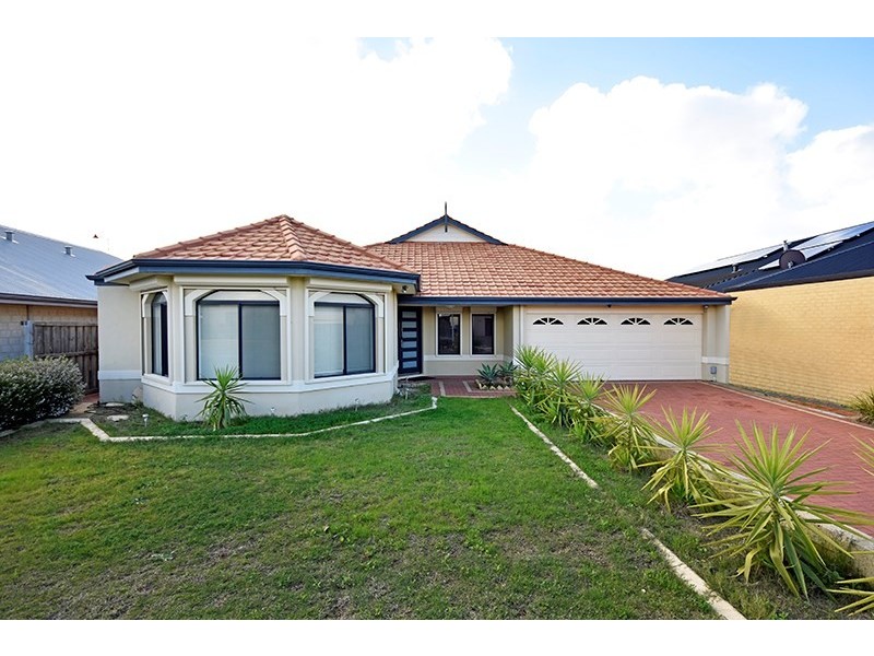 83 Fantail Crescent, Ellenbrook WA 6069