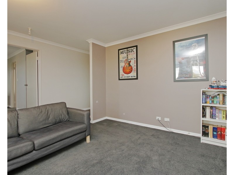 42 Brixton Crescent, Ellenbrook WA 6069