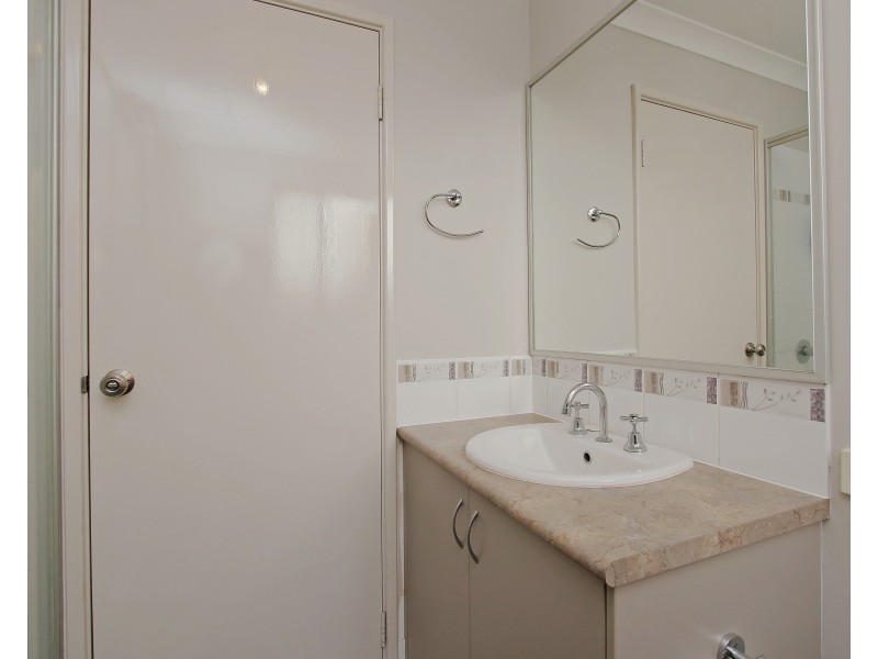 42 Brixton Crescent, Ellenbrook WA 6069