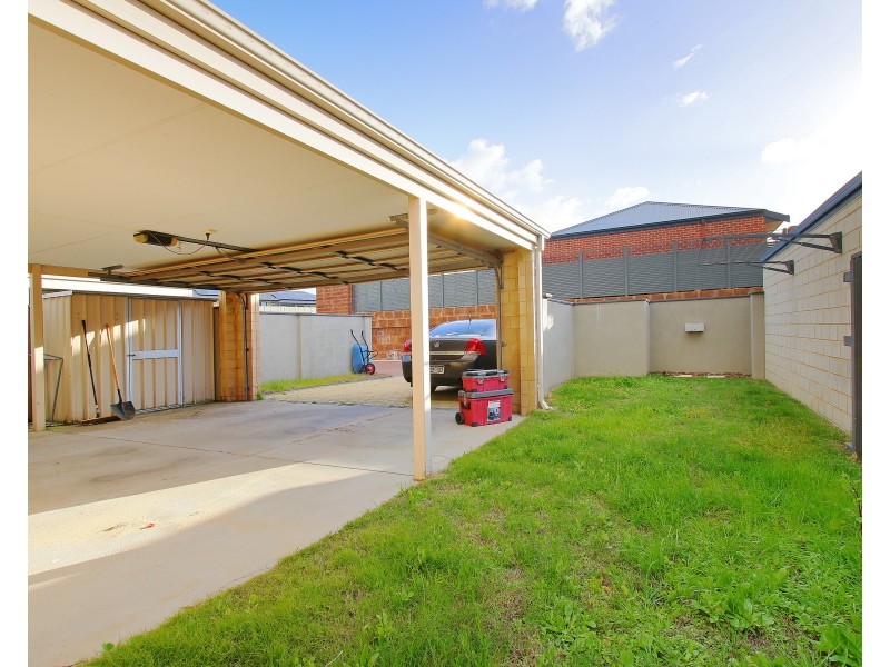 42 Brixton Crescent, Ellenbrook WA 6069