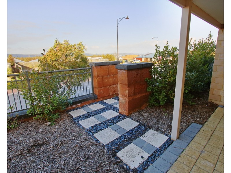 42 Brixton Crescent, Ellenbrook WA 6069