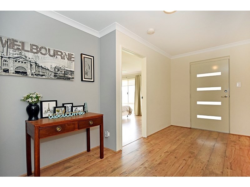 16 Farina Street, Aveley WA 6069