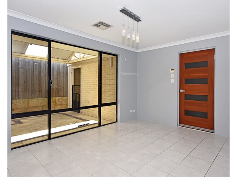 61 Elmridge Parkway, Ellenbrook WA 6069
