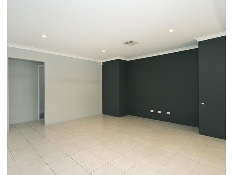 61 Elmridge Parkway, Ellenbrook WA 6069