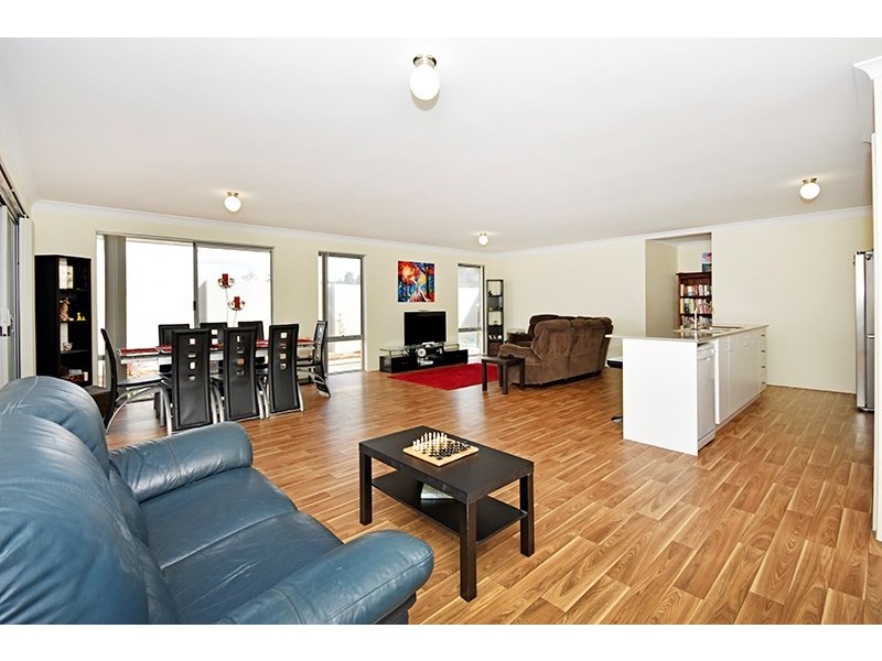 49 Tully Parade, Ellenbrook WA 6069