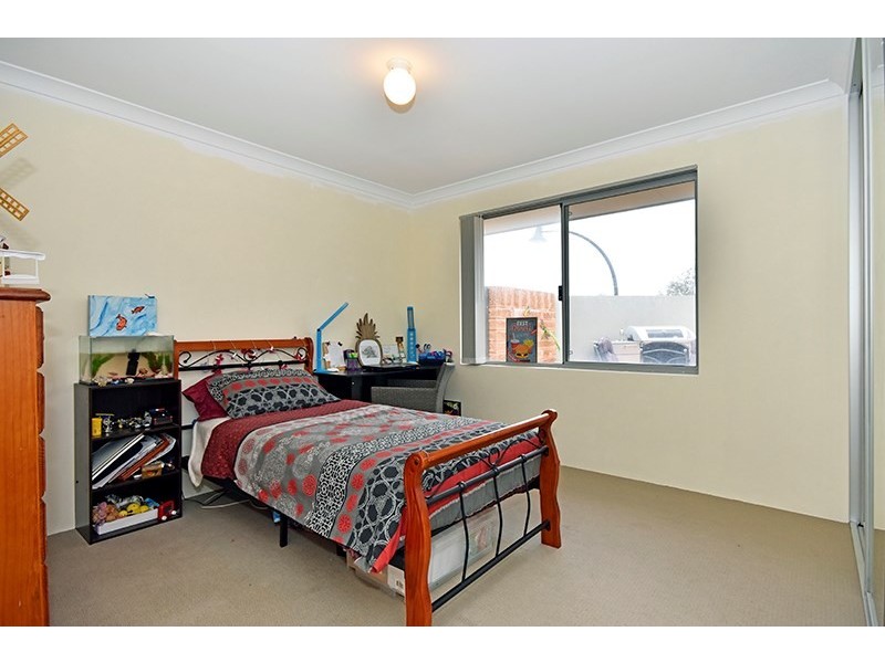 49 Tully Parade, Ellenbrook WA 6069