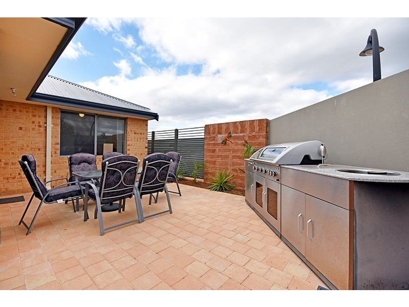 49 Tully Parade, Ellenbrook WA 6069