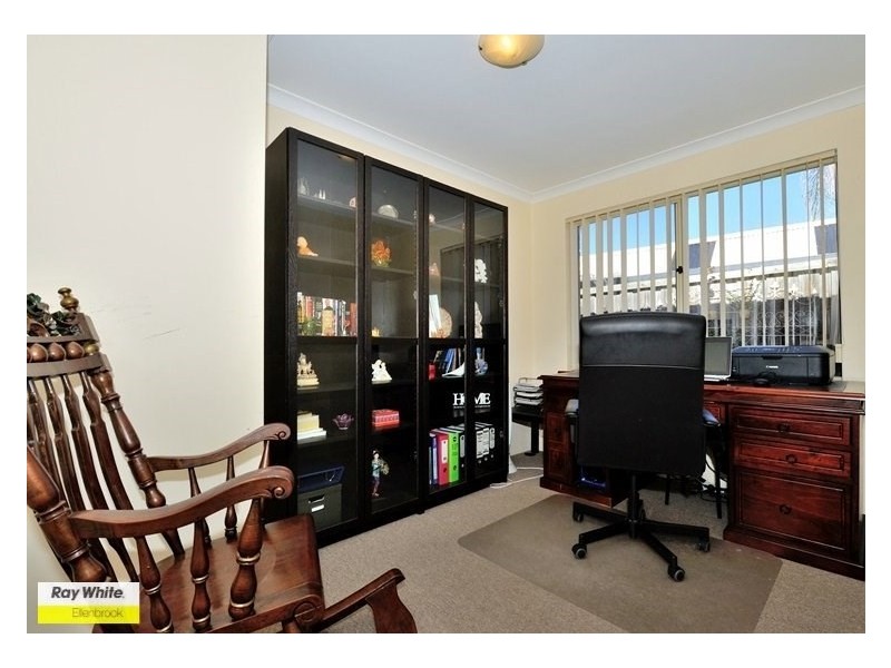 74 Star Bush Crescent, Ellenbrook WA 6069