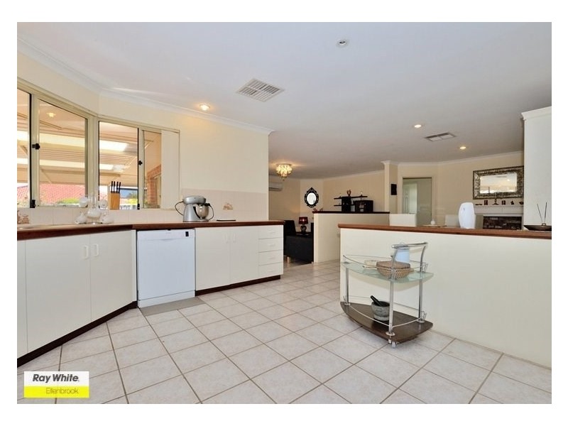 74 Star Bush Crescent, Ellenbrook WA 6069