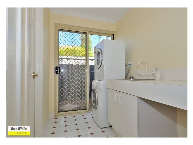 74 Star Bush Crescent, Ellenbrook WA 6069