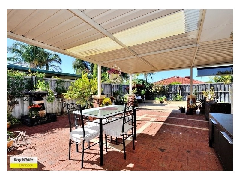 74 Star Bush Crescent, Ellenbrook WA 6069