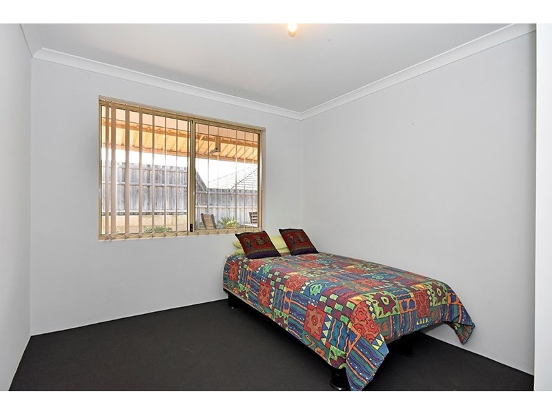 10 Lomas Circle, Ellenbrook WA 6069