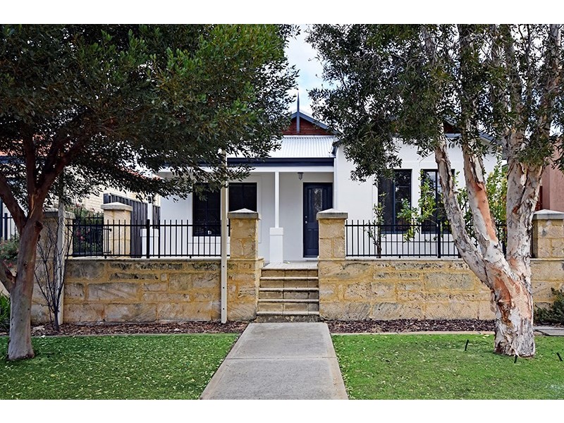 5 Sudley Lane, Ellenbrook WA 6069