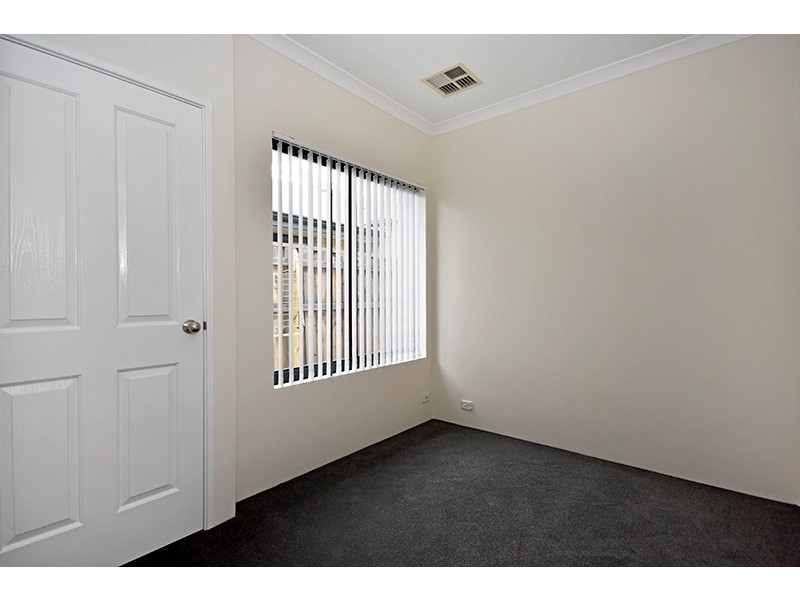 5 Sudley Lane, Ellenbrook WA 6069